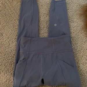 Lululemon 25” pants